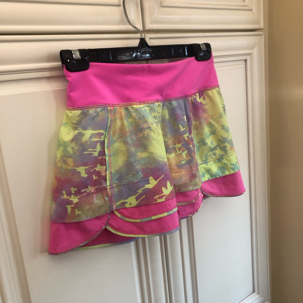 Unique Ivivva by Lululemon girls skort - Picture 2 of 13